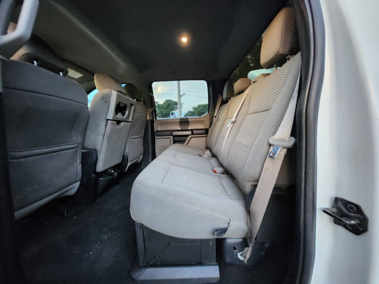 2019 Ford F-250 Pickup - $29,995
