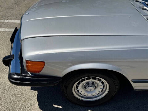 1984 Mercedes-Benz 380-Class 380 SL