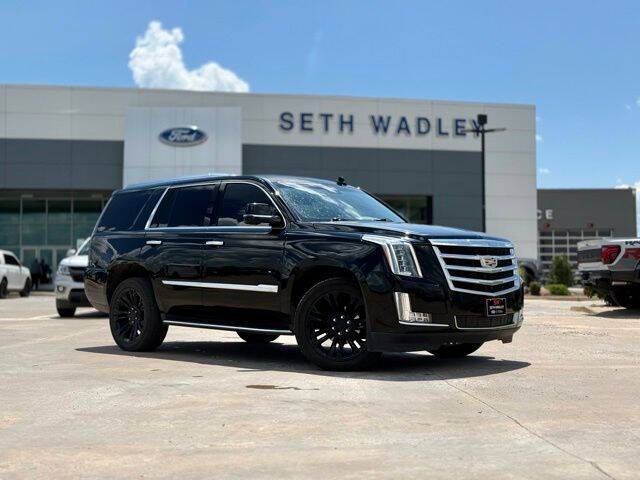 2019 Cadillac Escalade AWD Luxury's photo
