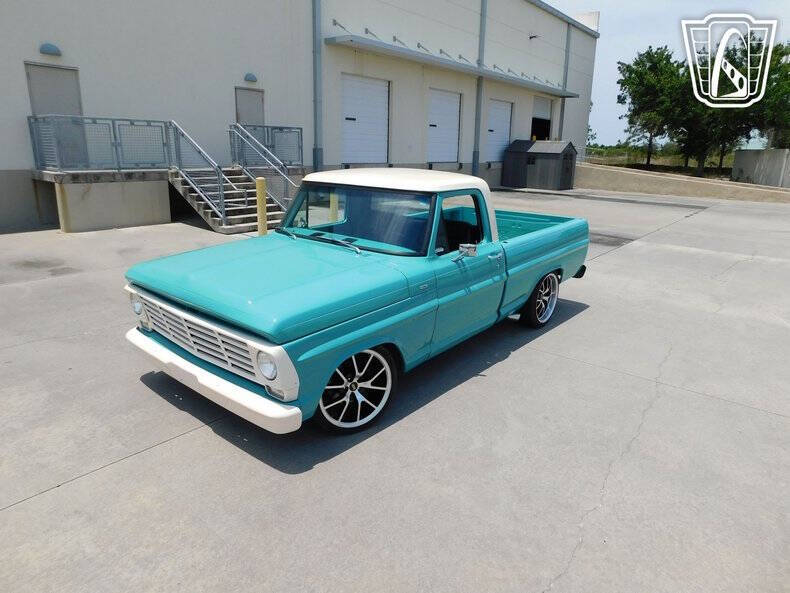 1968 Ford F-100