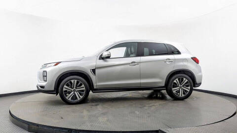 2024 Mitsubishi Outlander Sport SE