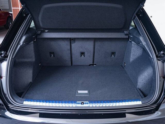 2025 Audi Q3 quattro S line Prem Plus 45 TFSI