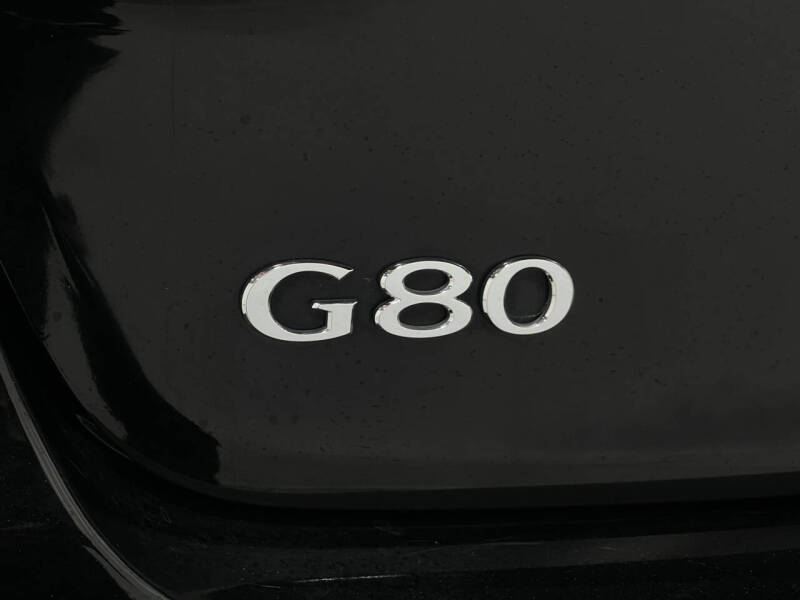 2017 Genesis G80