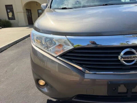 2015 Nissan Quest
