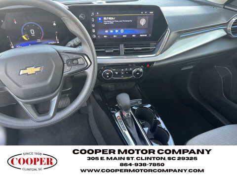 2025 Chevrolet Trax LT