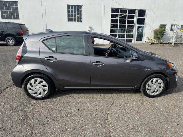 2015 Toyota Prius c