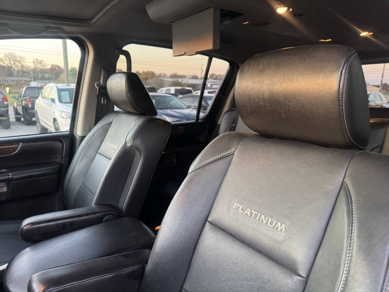 2012 Nissan Armada SV