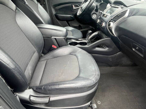 2011 Hyundai Tucson GLS