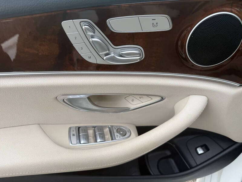 2018 Mercedes-Benz E-Class E 300