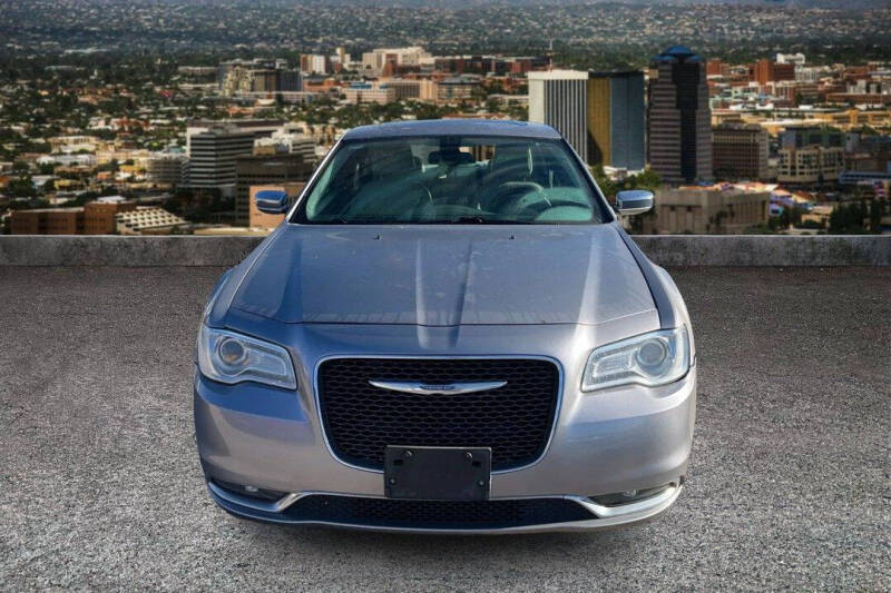 2016 Chrysler 300 C