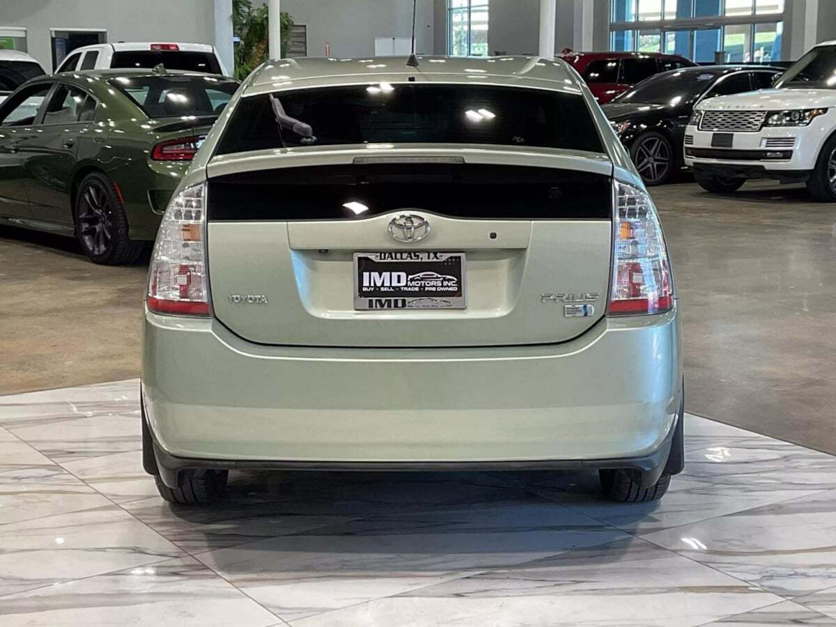 2008 Toyota Prius for sale at IMD MOTORS, INC in Dallas, TX