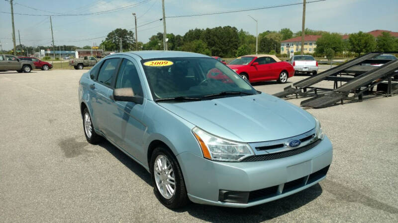 2009 Ford Focus for sale at Kelly & Kelly Supermarket of Cars in Fayetteville NC