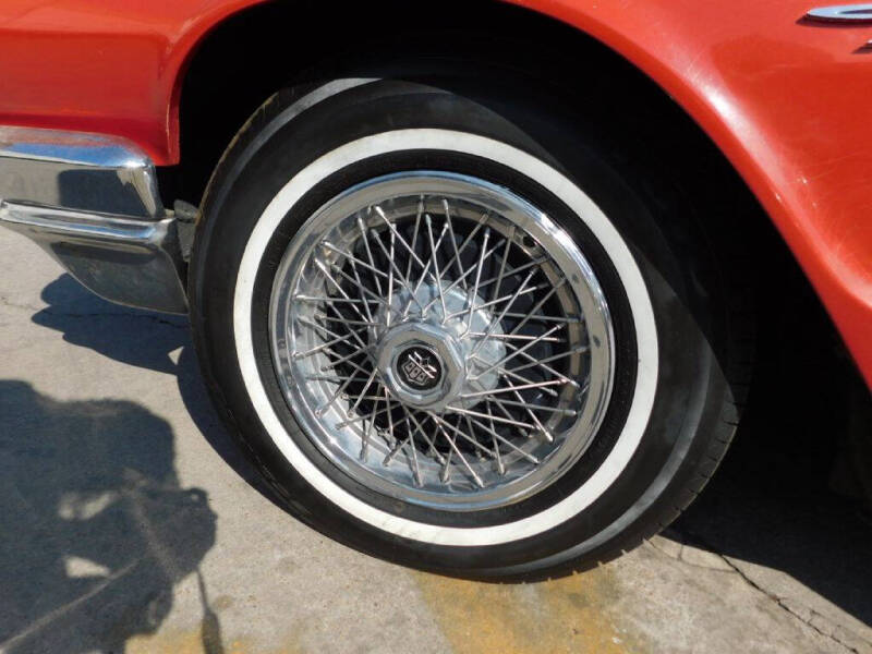 1964 Ford Thunderbird