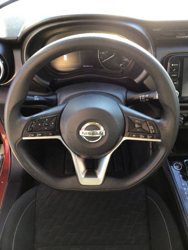 2021 Nissan Kicks SV