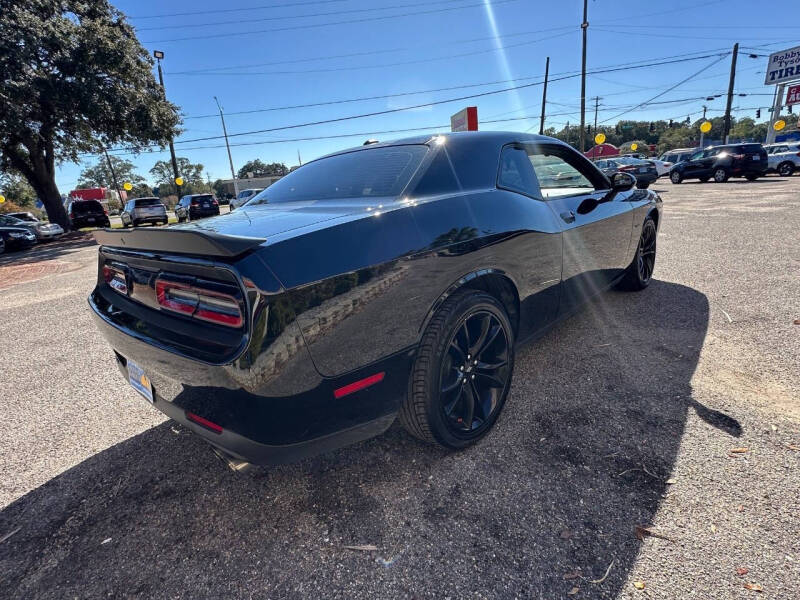 2017 Dodge Challenger R/T
