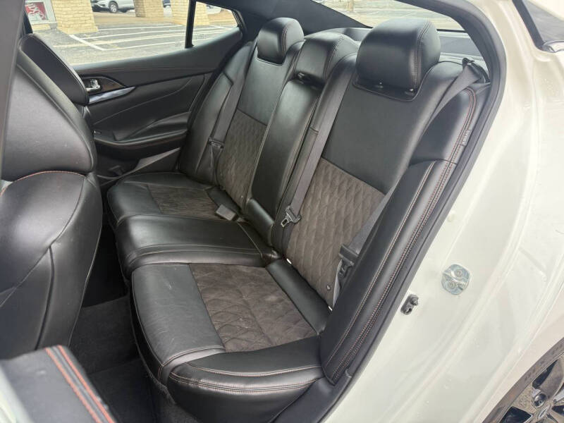 2023 Nissan Maxima 3.5 SR