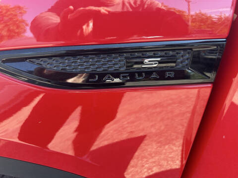 2019 Jaguar E-PACE P300 R-Dynamic S