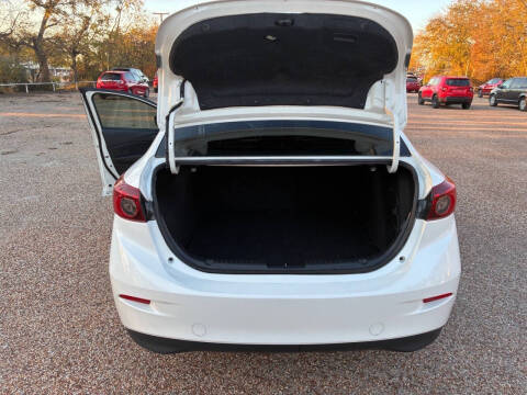 2015 Mazda MAZDA3 i Grand Touring