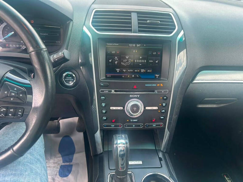 2016 Ford Explorer Sport