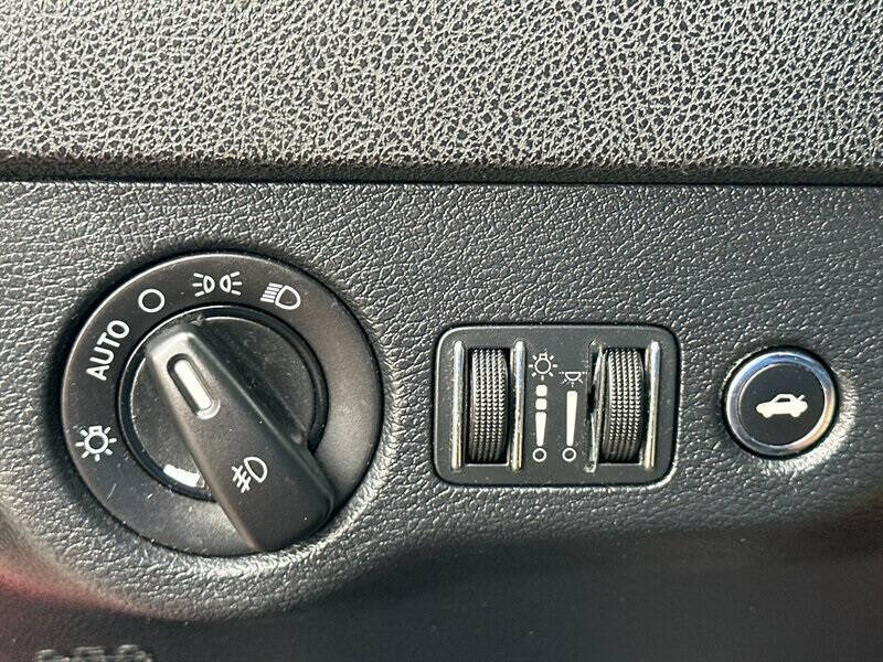 2011 Dodge Charger R/T