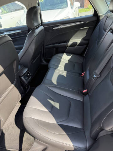 2016 Ford Fusion Titanium