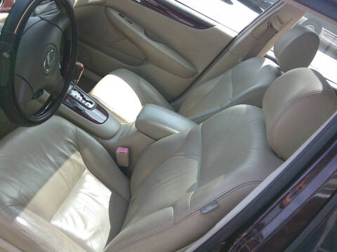 2004 Lexus ES 330