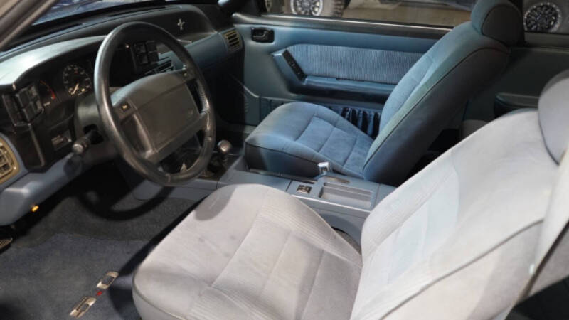1990 Ford Mustang LX 5.0