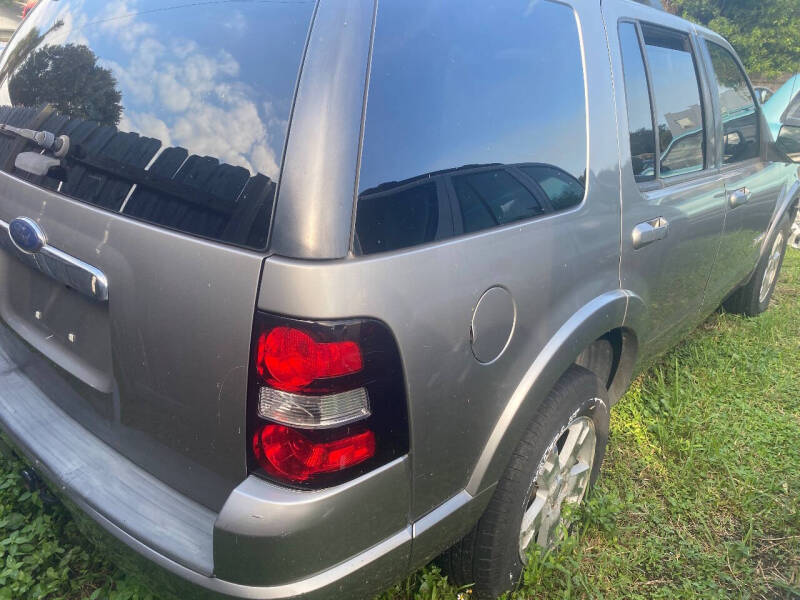 2008 Ford Explorer XLT