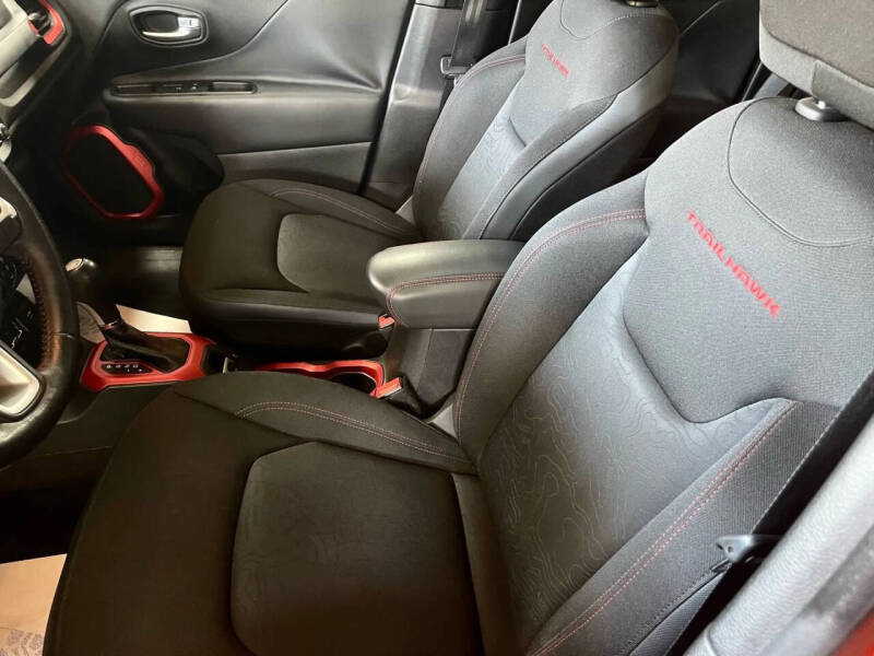 2016 Jeep Renegade Trailhawk