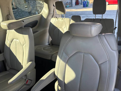 2021 Chrysler Voyager LXi