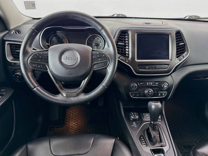 2019 Jeep Cherokee Trailhawk