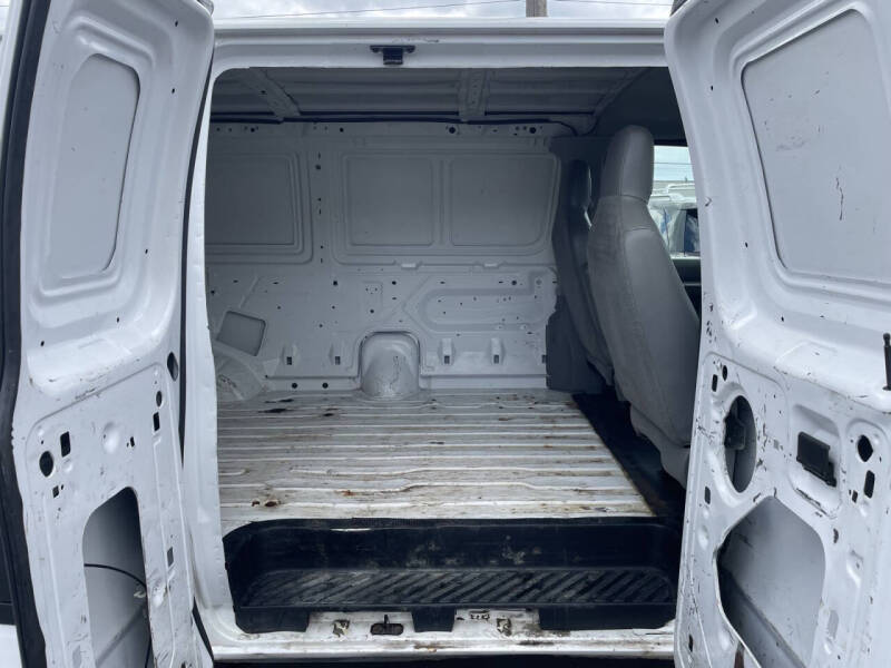 2011 Ford E-Series E-150