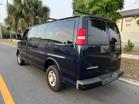 2007 Chevrolet Express for sale at Carlando in Lakeland FL