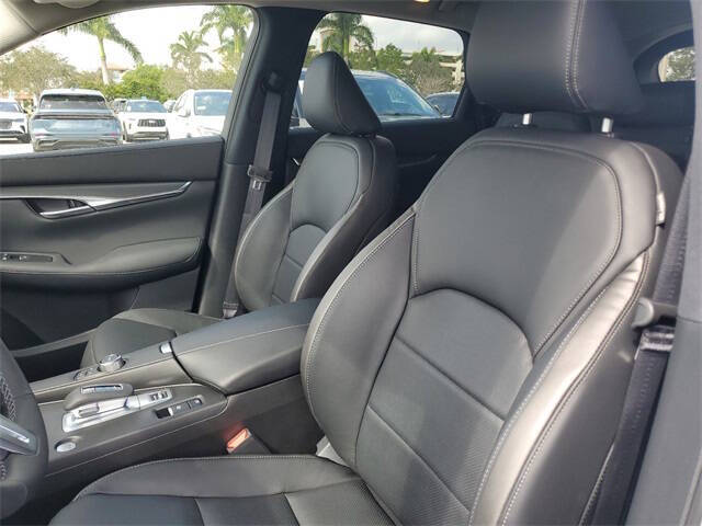 2025 Infiniti QX50 Luxe