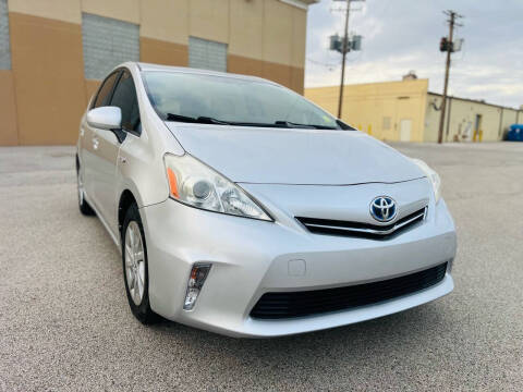 2012 Toyota Prius v Five