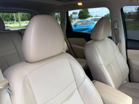 2017 Nissan Rogue SL