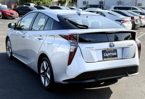 2016 Toyota Prius Three