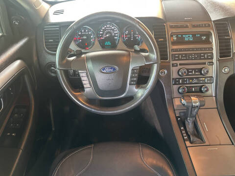 2011 Ford Taurus SEL