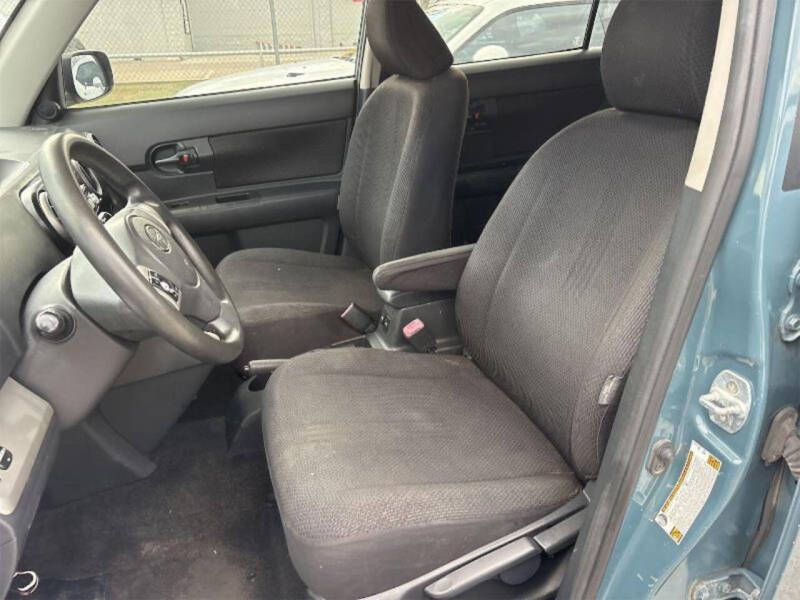 2009 Scion xB