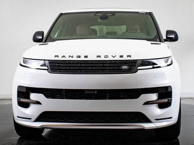 2025 Land Rover Range Rover Sport P460e Dynamic SE