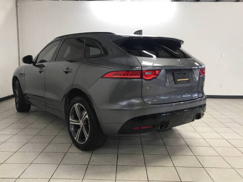 2017 Jaguar F-PACE S
