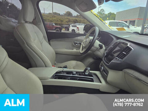 2023 Volvo XC90 B5 Plus Bright Theme