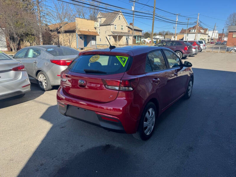 2018 Kia Rio 5-Door S