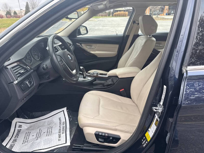 2015 BMW 3 Series 328i xDrive