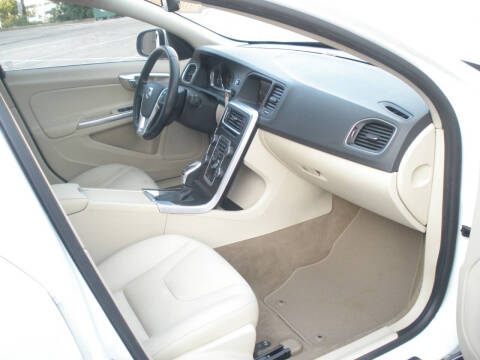 2015 Volvo S60 T5 Drive-E Premier