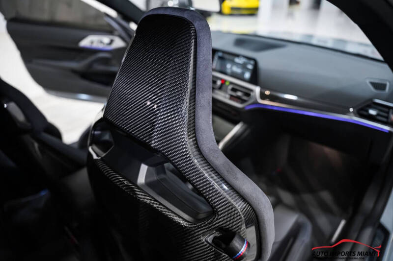 2022 BMW M4