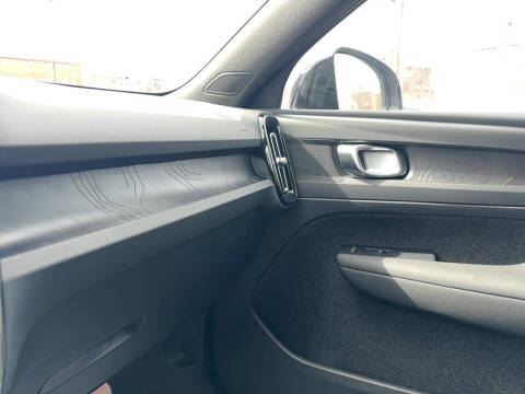 2024 Volvo XC40 Recharge Plus