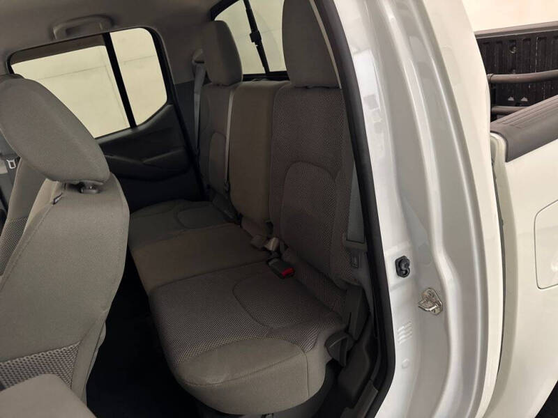 2020 Nissan Frontier SV