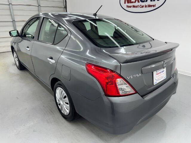 2019 Nissan Versa