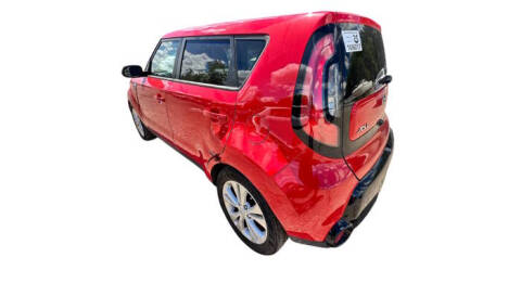 2016 Kia Soul +